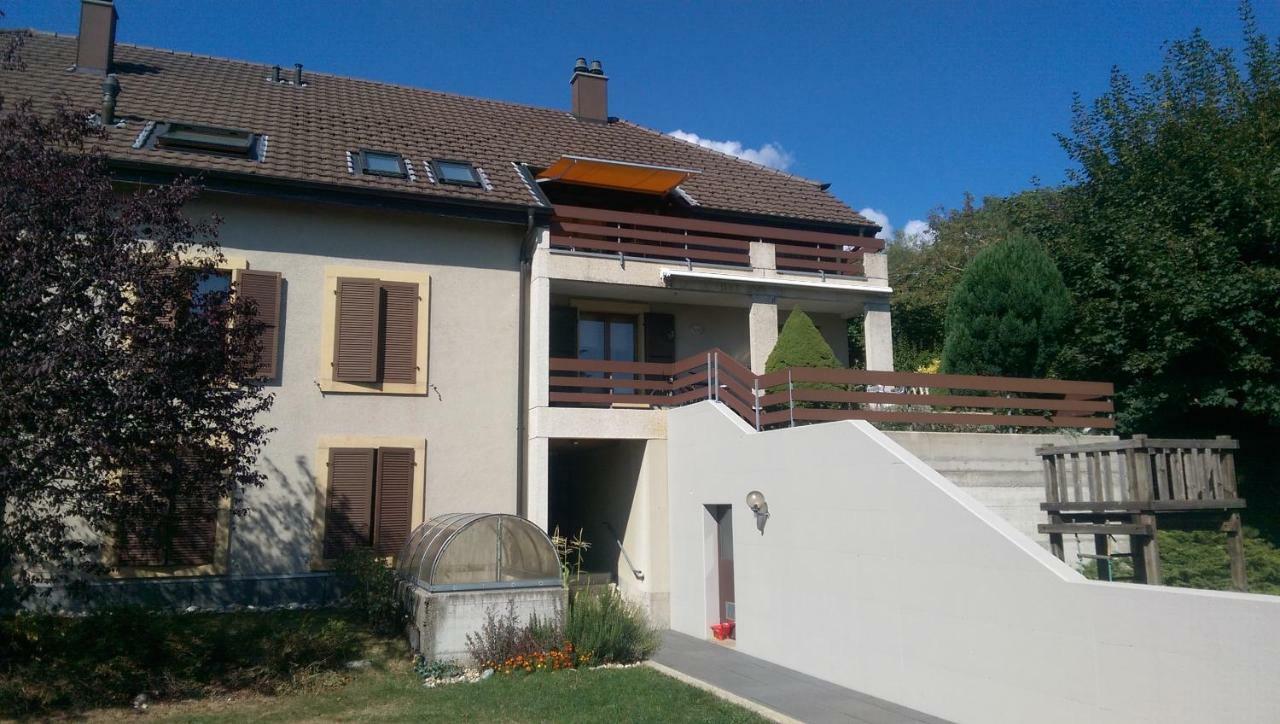 La Petite Fleur Apartment Enges Exterior foto